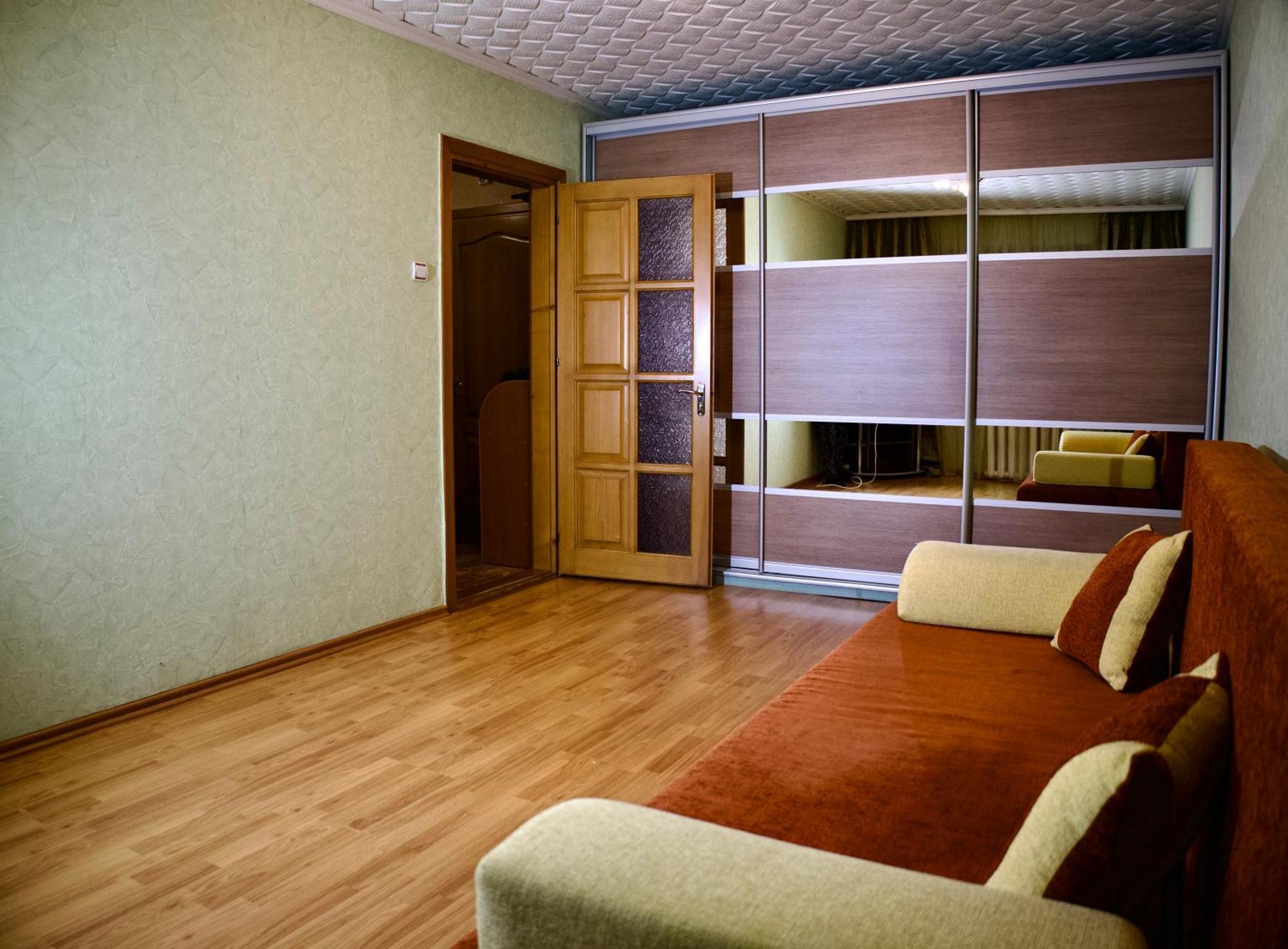143apartaments 38 *